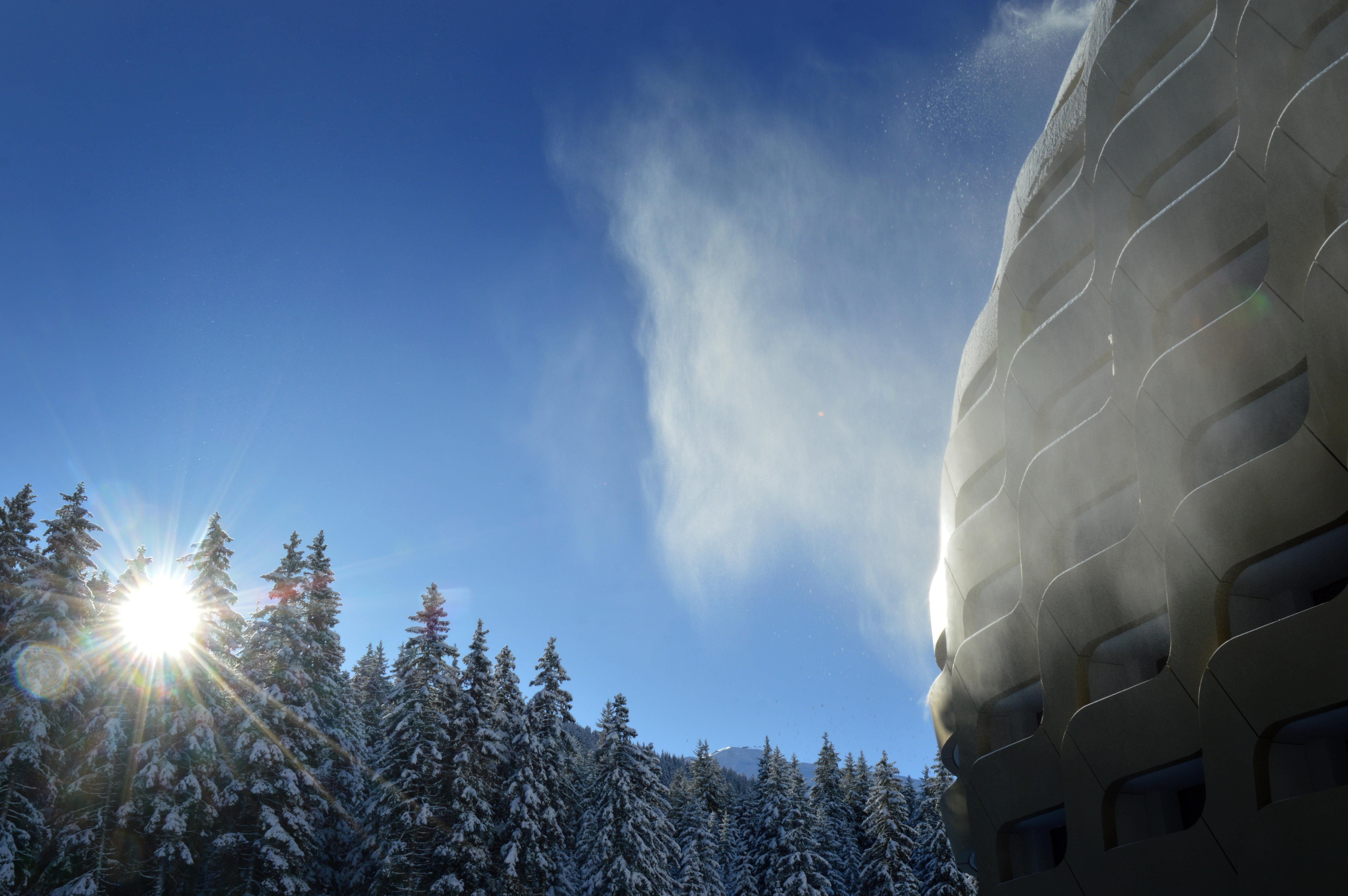 सहारा Alpengold Davos